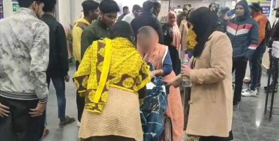  सुखदेव नगर थानेदार पर महिला अधिवक्ता पर प्रताड़ित करने का ही नहीं है आरोप, बल्कि बालू गाड़ी छोड़ने की भी लगी है तोहमत, पढ़िए पूरी खबर 