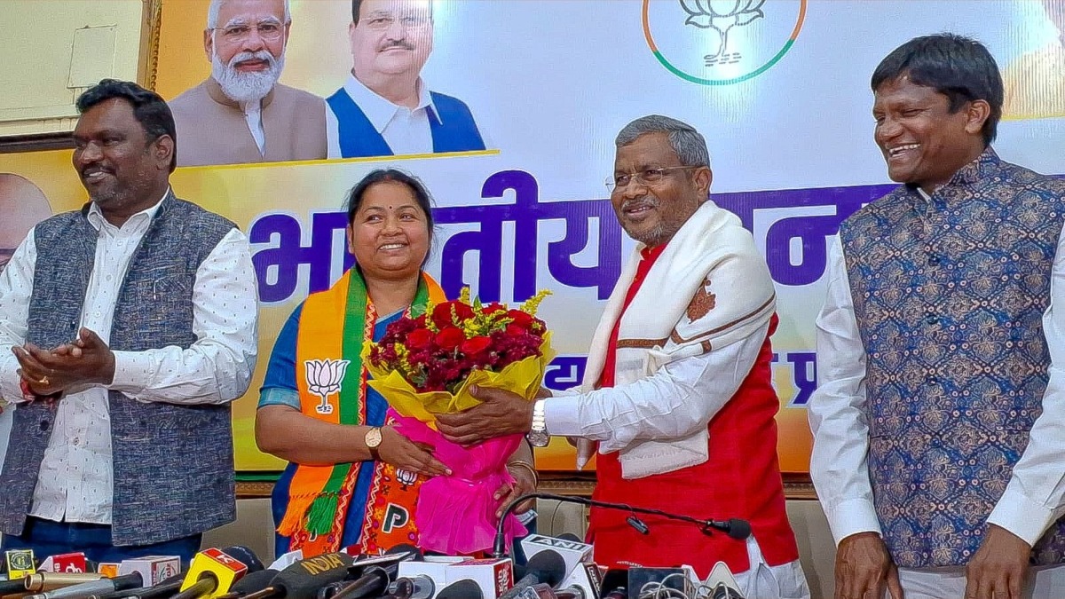 BIG BREAKING:- सांसद गीता को़ड़ा भाजपा में हुई शामिल, कांग्रेस को लगा तगड़ा झटका