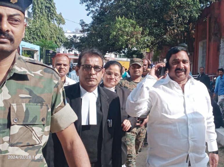 Godda News : आईएएस अधिकारी से मारपीट मामले में पूर्व विधायक संजय यादव बरी, 13 साल पहले का था केस