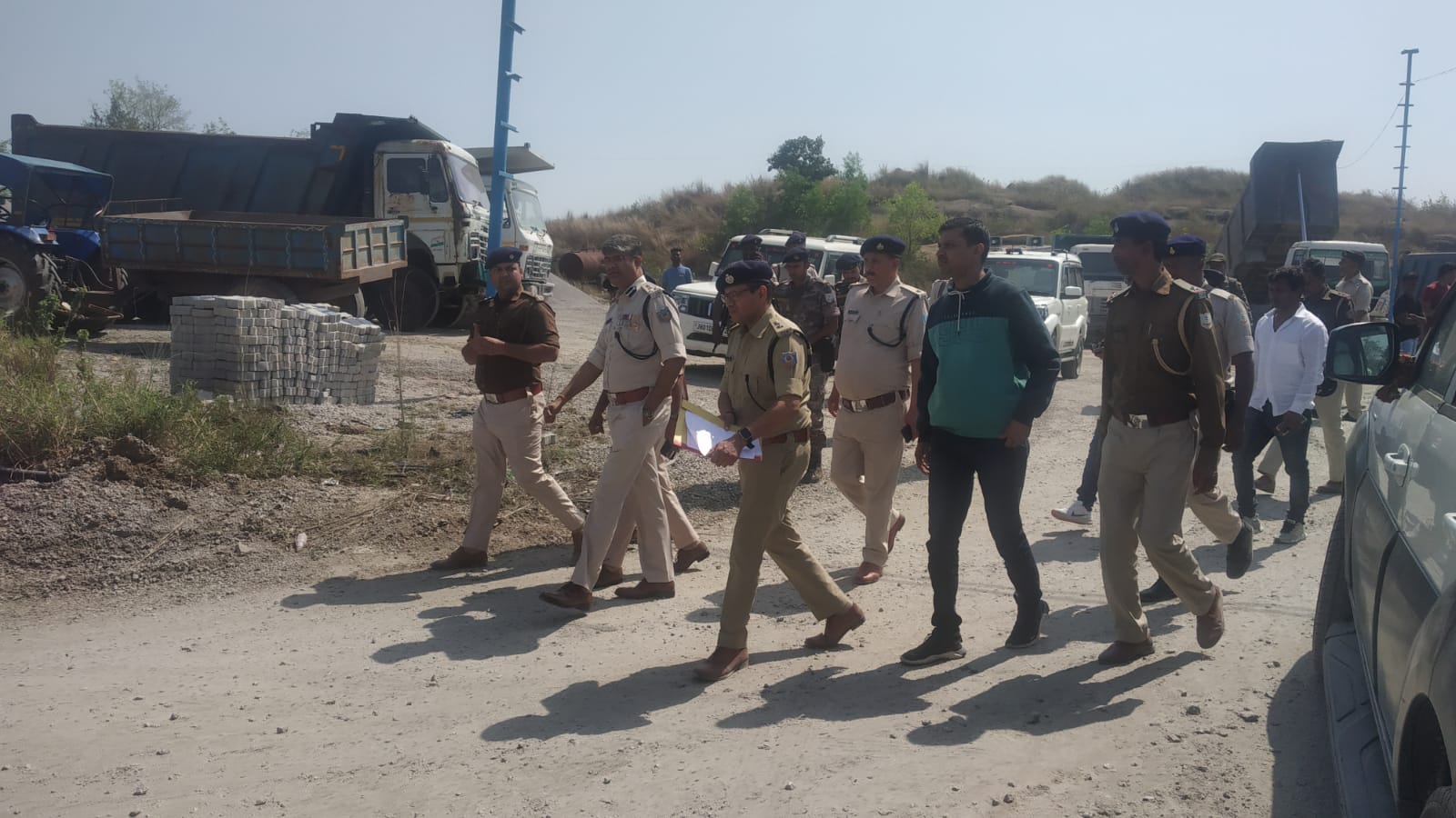 रांची: पुलिस कैंप के बावजूद दोबारा क्रशर में घुसे उग्रवादी,  दहशत में क्रशर के मालिक व ग्रामीण