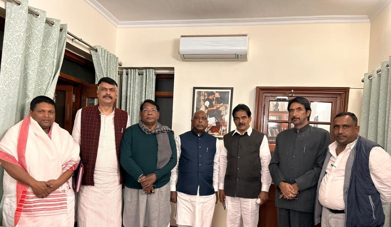 झारखंड के किस लोकसभा क्षेत्र से कांग्रेस के कौन होंगे उम्मीदवार, आलाकमान से मिल प्रभारी और प्रदेश अध्यक्ष ने कर ली फाइनल बात