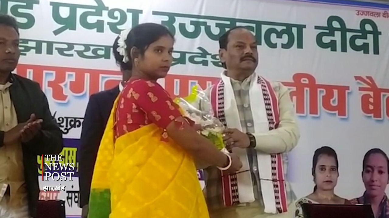 दुमका में पूर्व मुख्यमंत्री रघुवर दास, साधा हेमंत सरकार पर निशाना