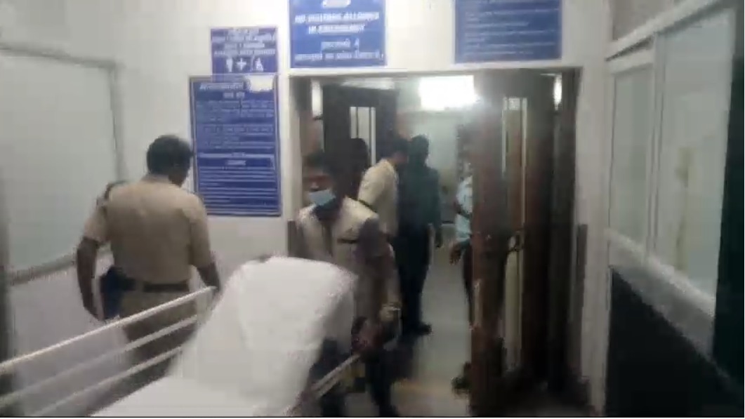 Breaking from Jamshedpur : अपराधियों ने बिजली मिस्त्री को मारी गोली, स्थिति गंभीर