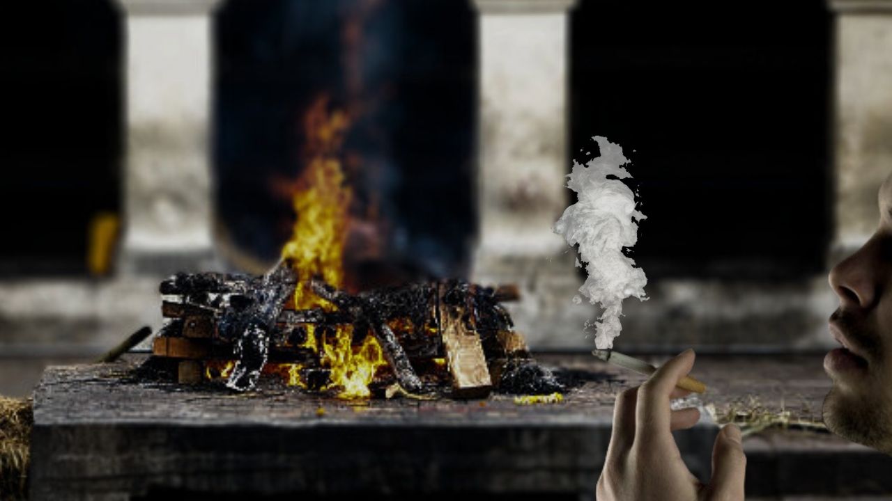 दोस्ती की अनोखी मिसाल: कभी एक साथ बैठ कर पीते थे सिगरेट,  तलब हुई तो जिगरी दोस्त के चिता की आग से सुलगाया सिगरेट