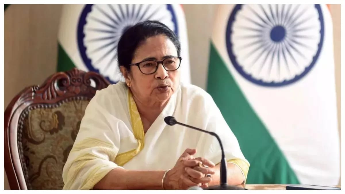 बंगाल में ‘एकला चलो रे’ की राह पर ममता दीदी! अकेले चुनाव लड़ने का लिया फैसला, कुल 42 लोकसभा सीटों पर घोषित किया उम्मीदवार,देखें लिस्ट   