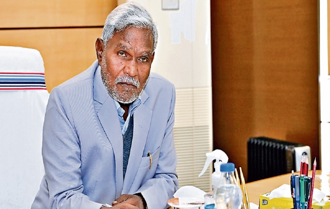 Big Breaking : चंपाई सरकार ने लोकसभा चुनाव की घोषणा से पहले बुलाई कैबिनेट बैठक, लिये जाएंगे कई बड़े फैसले