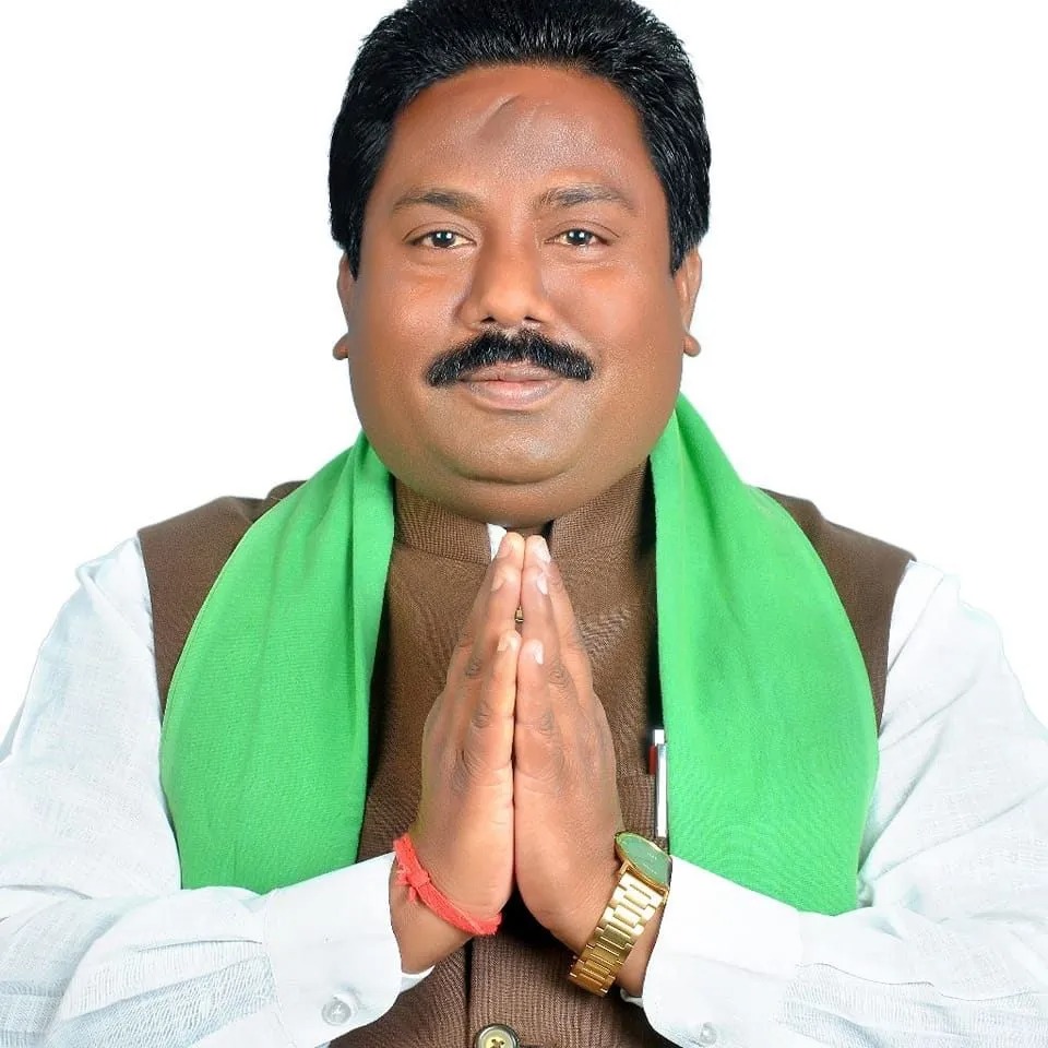 Big Breaking: झारखंड में भाजपा को बड़ा झटका! मांडू विधायक जेपी पटेल ने थामा कांग्रेस का दामन