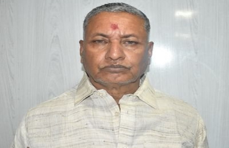 साइंस टीचर कालीचरण इस बार सुलझायेंगे चतरा का सियासी गणित! 67 वर्षों बाद स्थानीय चेहरे के सामने संसद जाने का मिलेगा मौका या इंडिया गठबंधन खेलने जा रहा कोई बड़ा दांव