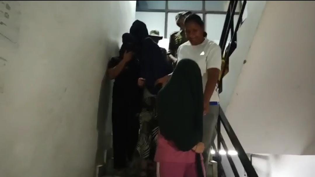 जमशेदपुर के इस रेस्टोरेंट में चल रहा था अवैध हुक्का बार और अश्लीलता का डांस, एसडीएम ने किया बड़ा खुलासा, 10 डांसर हिरासत में    