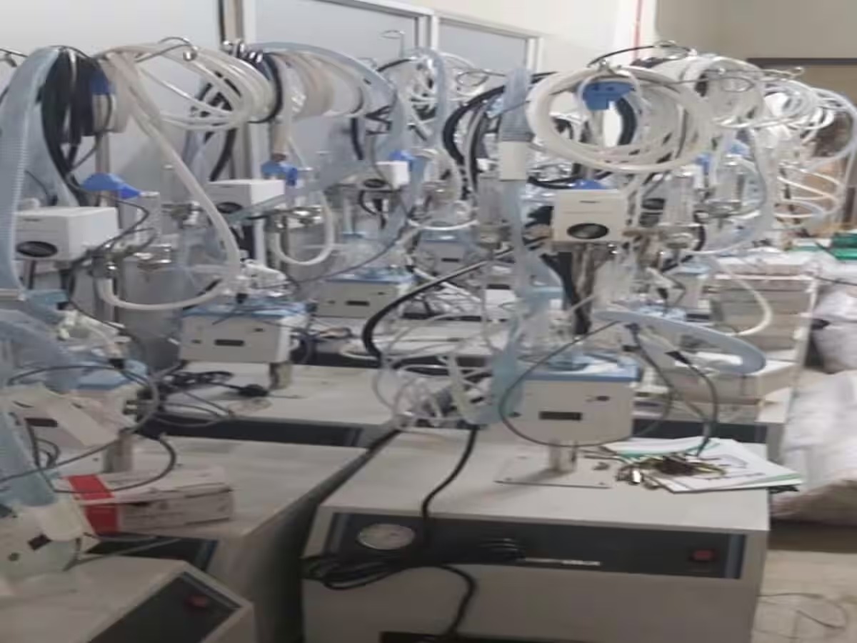 धनबाद का सदर अस्पताल :जरुरत है दूसरी मशीनों की और भेज दी गई हाई फ्लो मशीन