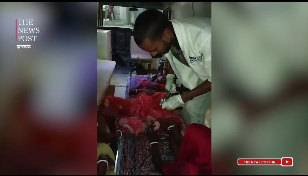 मिसाल: दर्द से मरी जा रही थी प्रसूति, फिर देखिए Ambulance 108 के तकनीशिन ने मसीहा बन कैसे बचायी जच्चा और बच्चा की जान