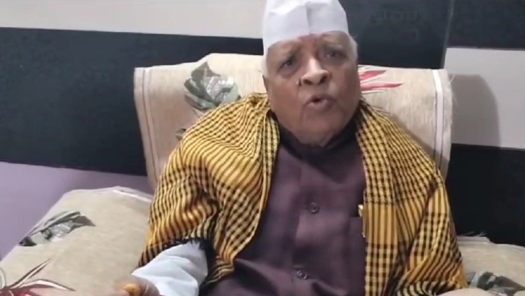 वासेपुर में इफ्तार पार्टी के बीच ददई दुबे का हुंकार, आलाकमान का विश्वास मेरे साथ, धनबाद से बनेंगे पार्टी का चेहरा