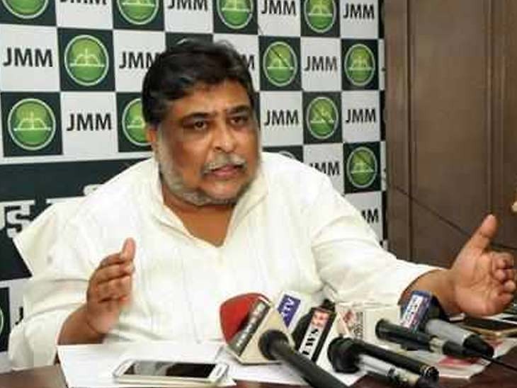 “सरहुल की झांकियां आक्रोश की स्वाभाविक अभिव्यक्ति” सुप्रियो का दावा महाराष्ट्र-छत्तीसगढ़ के बाद अब सारंडा के जंगल पर है भाजपा की गिद्ध दृष्टि