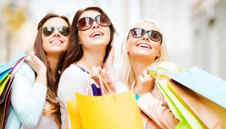 Smart Shopping Tips: आप भी हैं शॉपिग करने के शौकिन, तो अपनायें ये तीन टिप्स, नहीं होगी फिजूलखर्ची   
