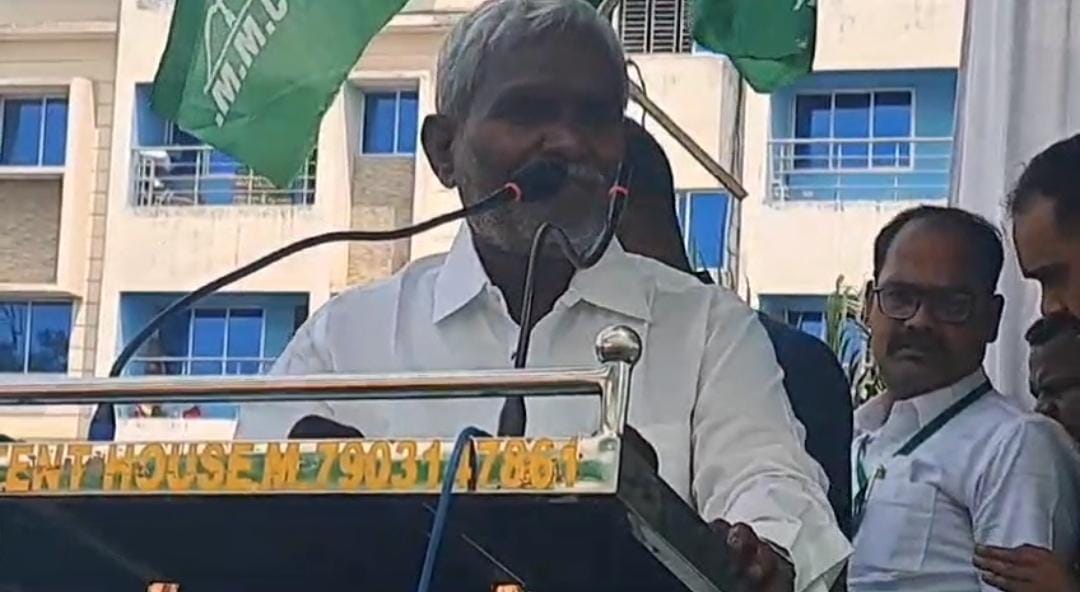 सरायकेला में बीजेपी पर बरसे सीएम चंपाई सोरेन, लोकसभा चुनाव में इंडिया गठबंधन को जीत दिलाने का लिया संकल्प