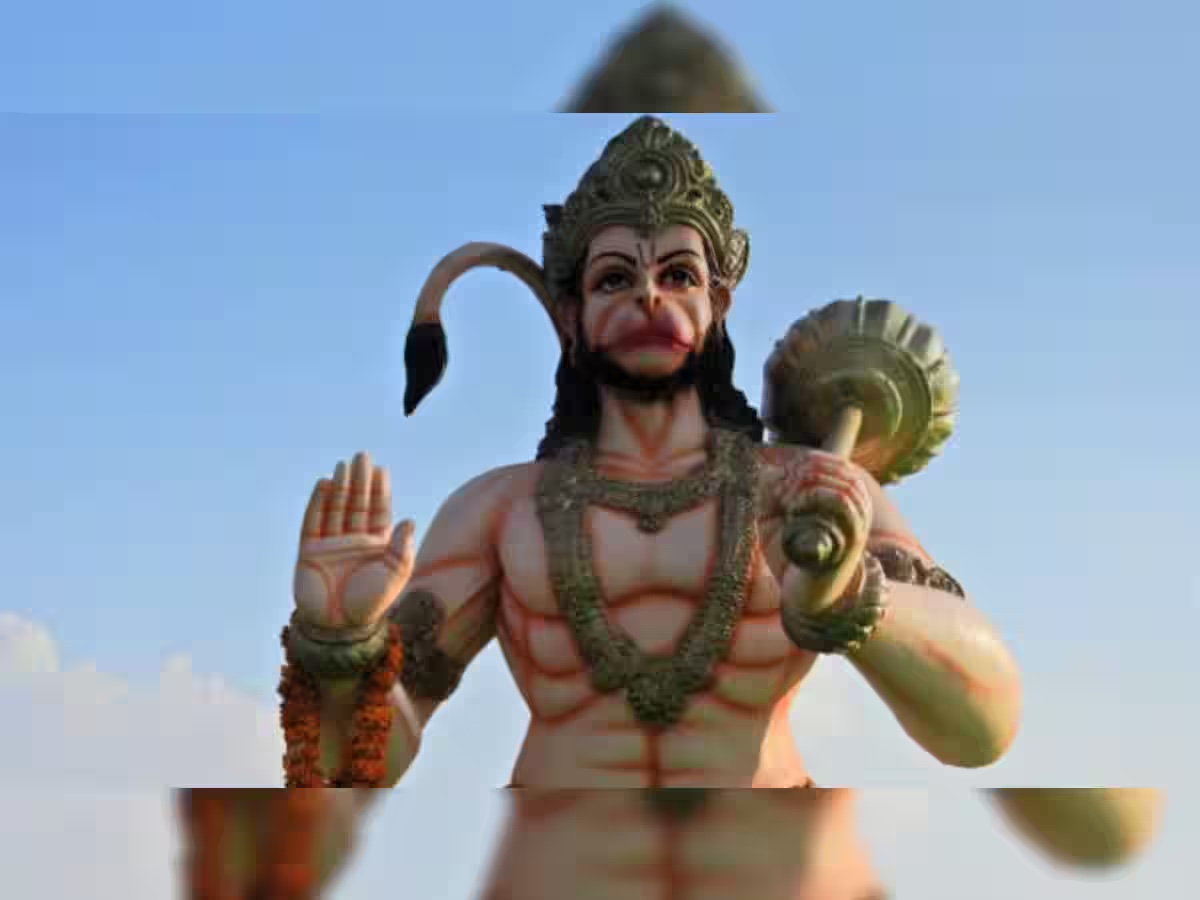 Hanuman Jayanti 2024: हनुमान जयंती पर बजरंगबली से जुड़ी 4 चीजें ज़रूर लाएं घर, चमक जाएगा भाग्य 