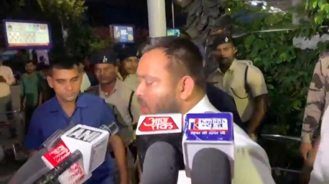 ठंडी सत्तू से गरमाई बिहार की राजनीति! तेजस्वी यादव ने अमित शाह को सत्तू पीने की दी सलाह, तो जदयू ने किया पलटवार   