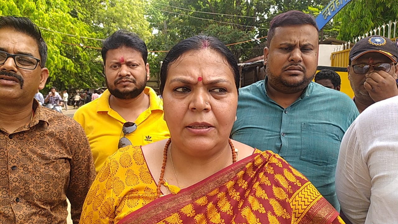 Godda Loksabha Seat: दीपिका का एलान प्रदीप को खुलकर करेंगी समर्थन, कांग्रेस को जीत दिलाना लक्ष्य  