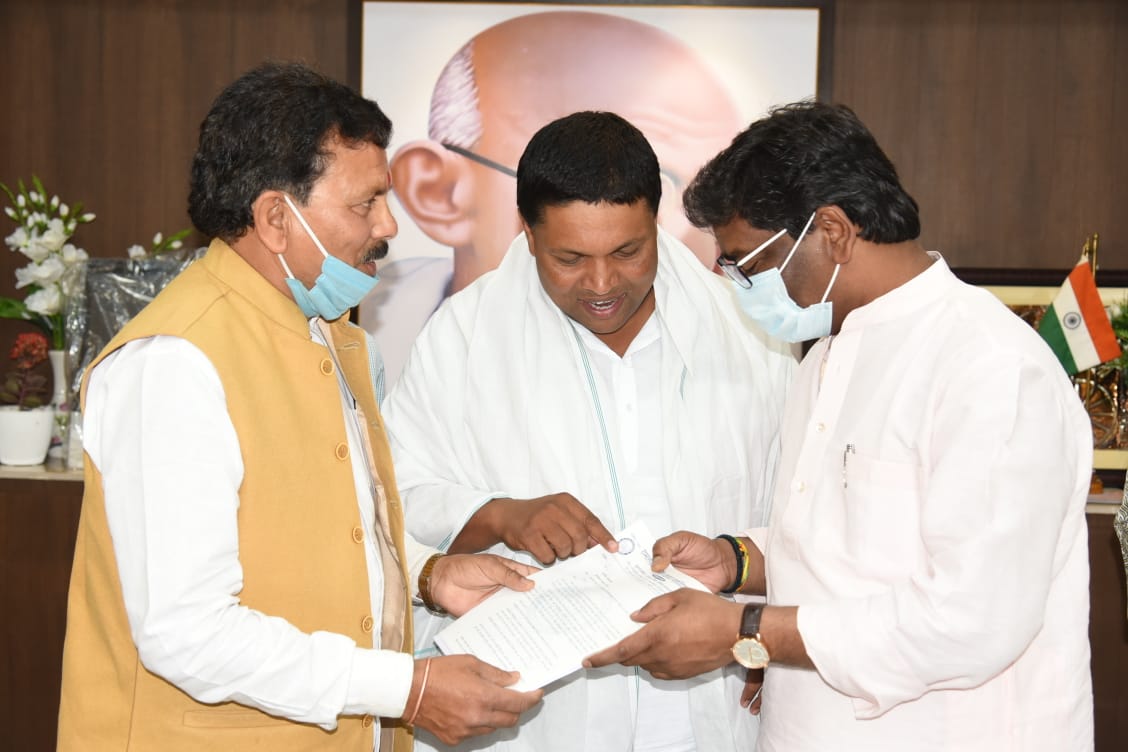 कोडरमा के ढीबरा व्यवसाय का होगा समाधान - मुख्यमंत्री 