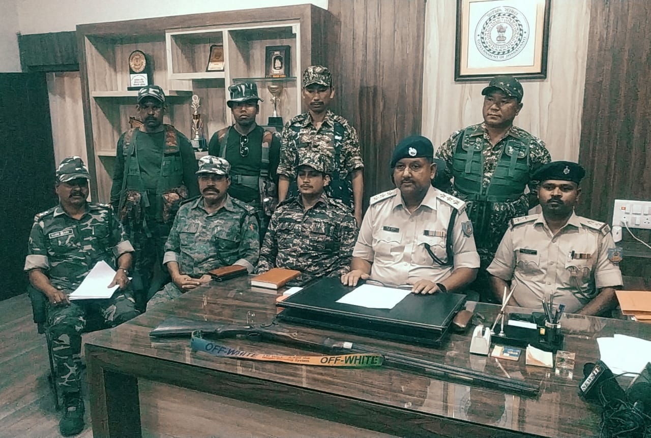 बोकारो: झुमरा पहाड़ी इलाकों में चलाया गया सर्च ऑपरेशन, नक्सलियों के हथियार बरामद