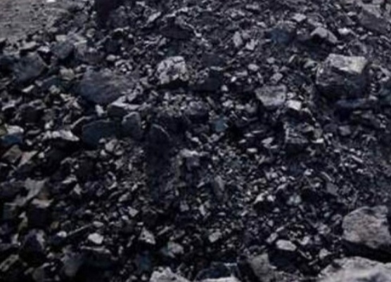 बोकारो में अवैध कोयला लदा ट्रैक्टर जब्त, ट्रैक्टर मालिक पर मामला दर्ज