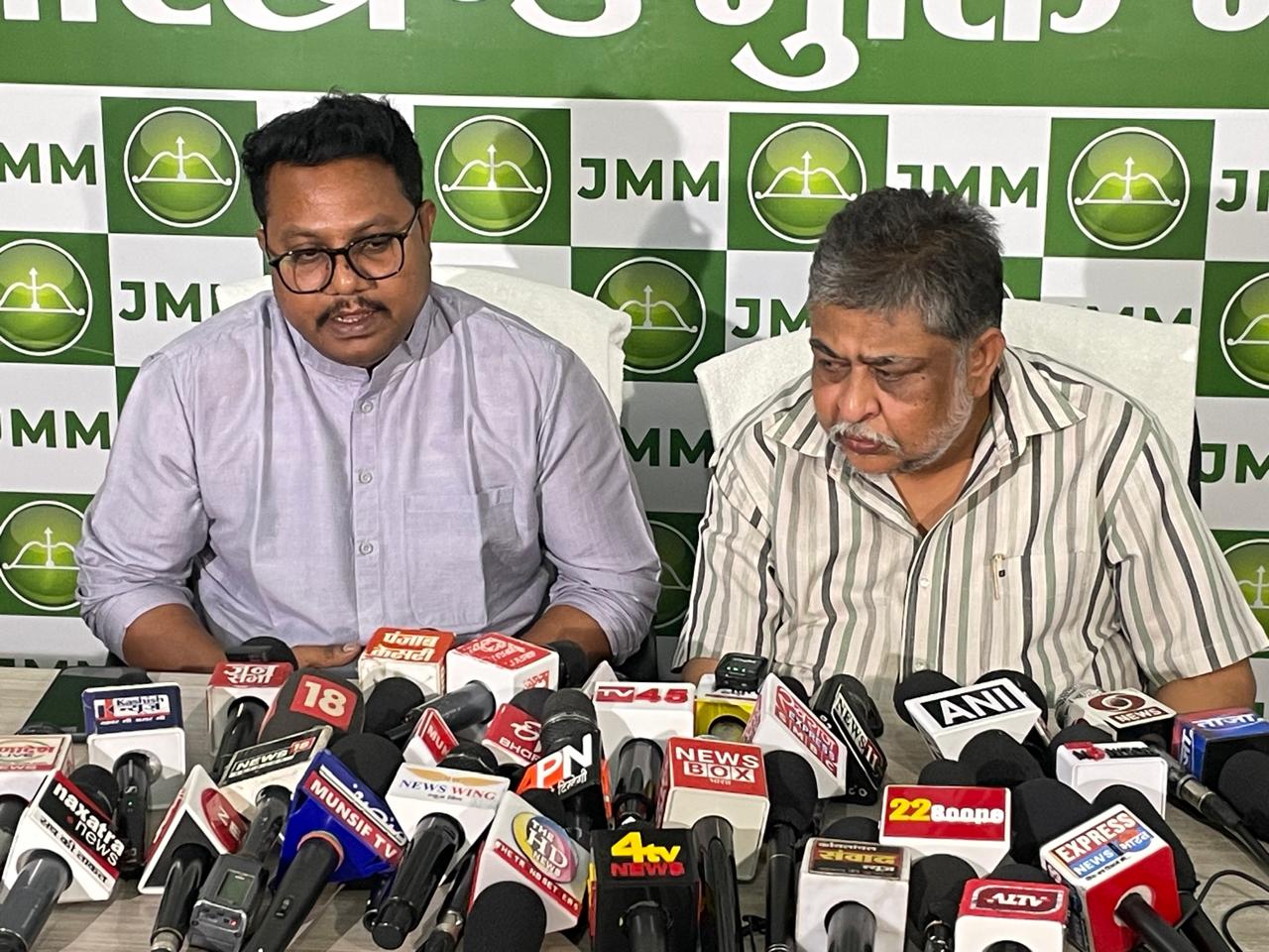 “खूंटी में 1400 एकड़ आदिवासी जमीन की लूट” JMM विधायक विकास मुंडा का दावा, आरोपियों को अर्जुन मुंडा का साथ