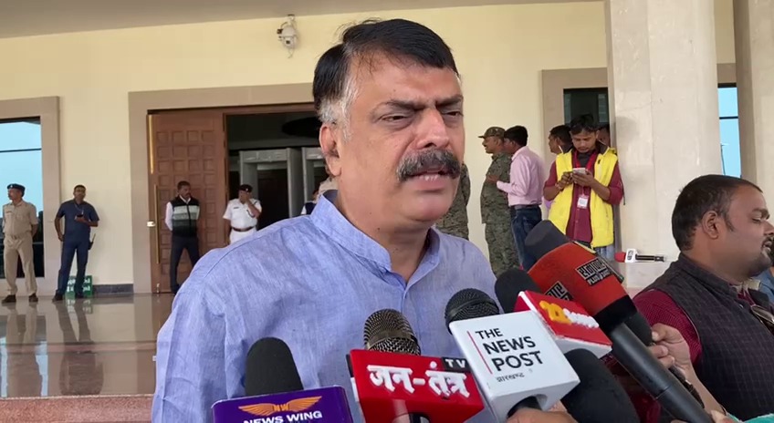 दिल्ली पुलिस का राजेश ठाकुर को नोटिस, परेशान प्रदेश अध्यक्ष ने कहा वकील से लूंगा सलाह