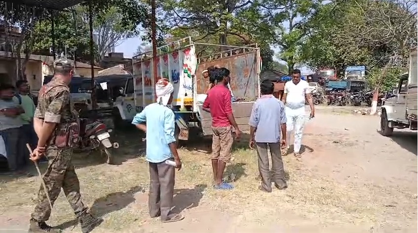 गुमला: धारदार हथियार से वार कर व्यक्ति की हत्या, मामले की जांच में जुटी पुलिस