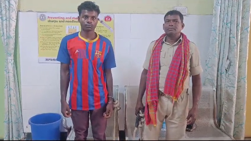 Dumka: प्रेमिका बना रही थी शादी का दबाब तो प्रेमी ने कर दिया काम तमाम, शव को पेड़ पर लटकाया, आरोपी गिरफ्तार