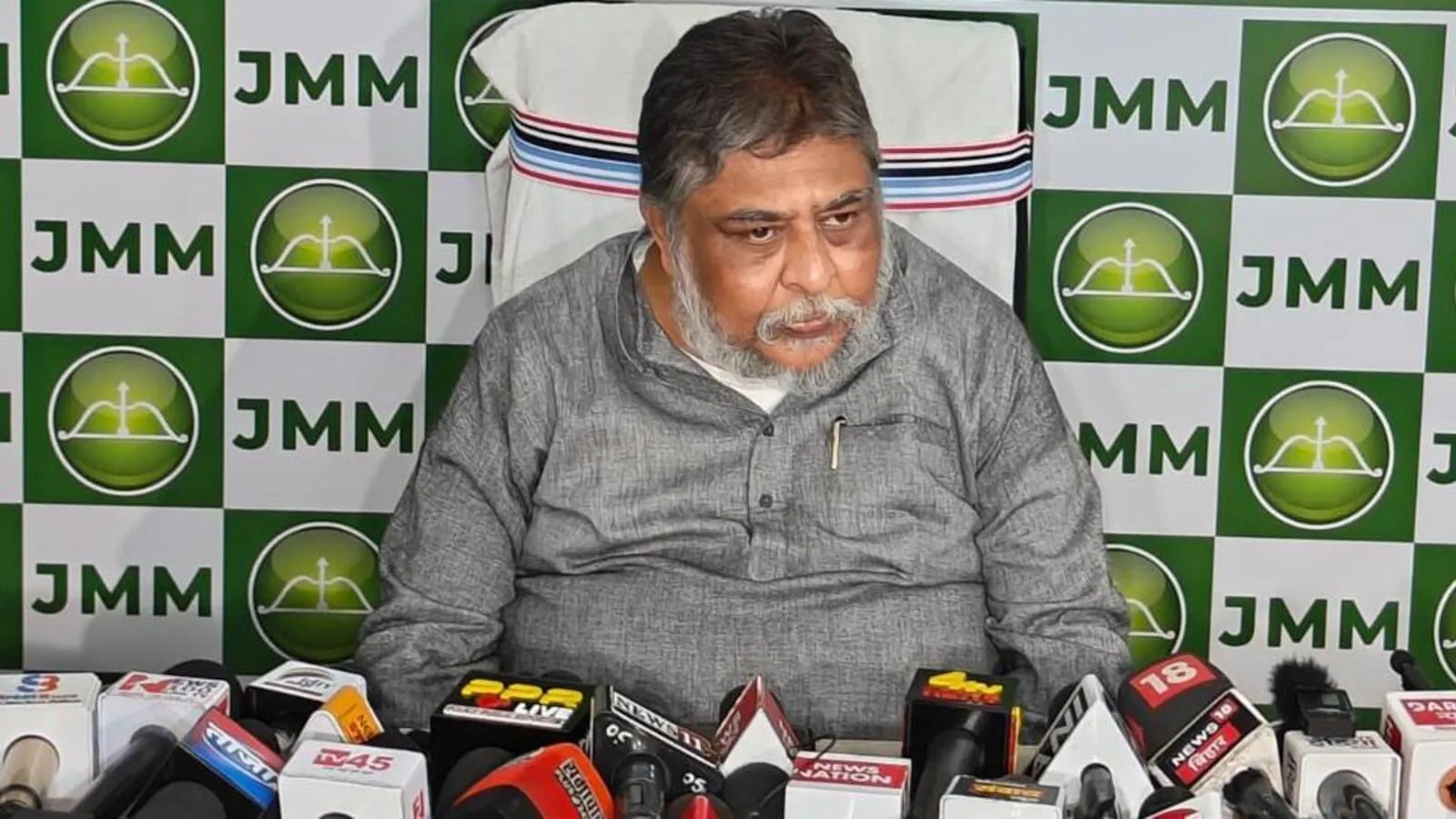 “तीसरे फेज के मतदान के बाद सचेत रहे देश” सुप्रियो का दावा सांप्रदायिक उन्माद की आग में झोंकने की तैयारी में भाजपा