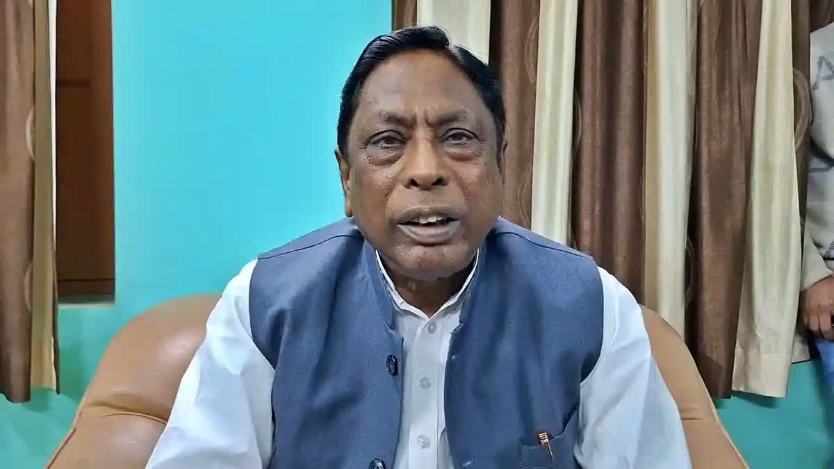 Alamgir Alam Arrested: गिरफ्तार आलमगीर आलम झारखंड बनने से पहले बिहार में भी रहे थे मंत्री