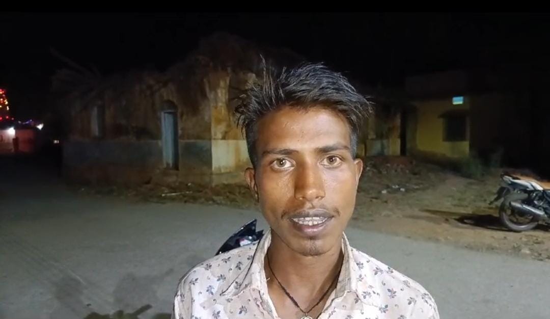 ह्यूमन ट्रैफिकिंग की शिकार हुई गढ़वा की दो मासूम बेटियां, परिवार ने प्रशासन से लगाई इंसाफ की गुहार  