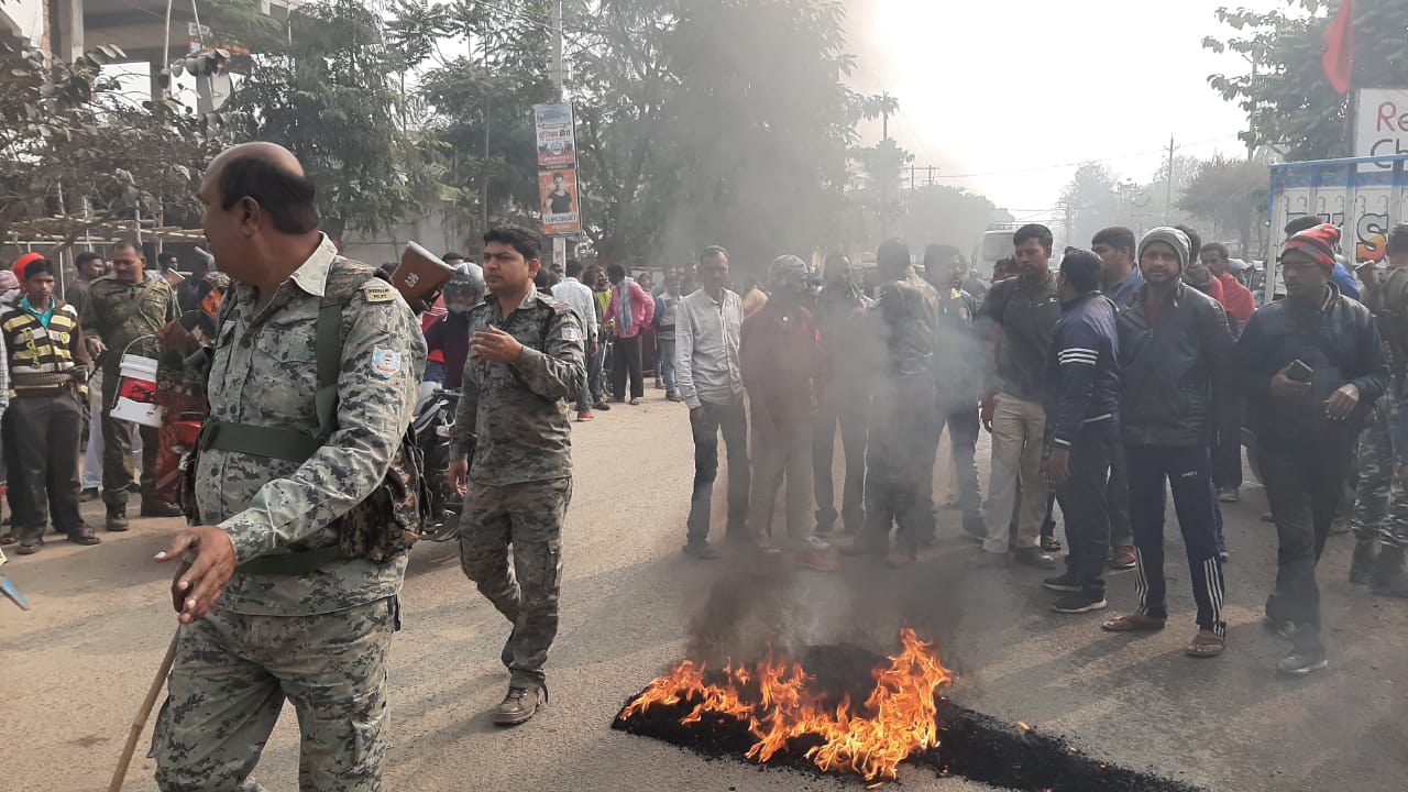 रोजी-रोटी के लिए शहर जा रहे मजदूर को ट्रक ने मारी टक्कर, मौके पर ही मौत
