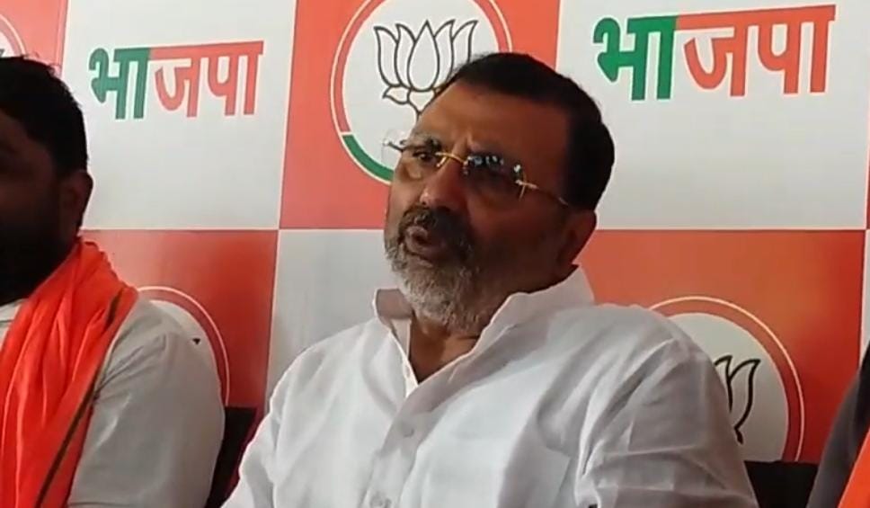 LS Election 2024:निशिकांत दुबे ने हेमंत सोरेन पर लगाया गंभीर आरोप, कहा-जेल से फोन कर बीजेपी समर्थकों को धमका रहे  हेमंत