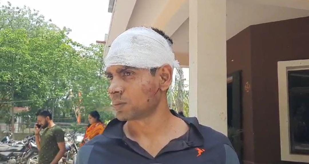 सरायकेला:फूड डिलीवरी बॉय और ग्राहक के बीच जमकर मारपीट, चार लोग घायल, पढ़ें विवाद की वजह