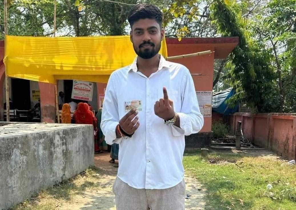 पटना यूनिवर्सिटी के छात्र हर्ष राज की हत्या ने पकड़ा तूल! सड़क पर उतरे छात्र, इलाका पुलिस छावनी में तब्दील