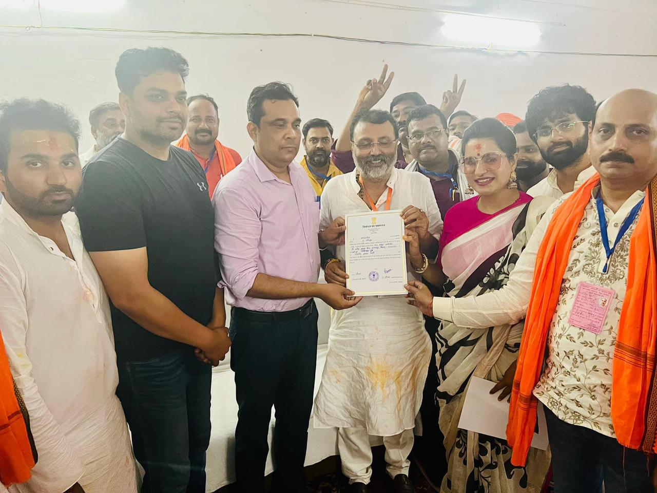 LS Election 2024 Result: इस बार घर में भी निशिकांत ने प्रदीप यादव को पछाड़ा,पढ़ें क्यों हर बार प्रदीप यादव पर भारी पड़े निशिकांत दुबे