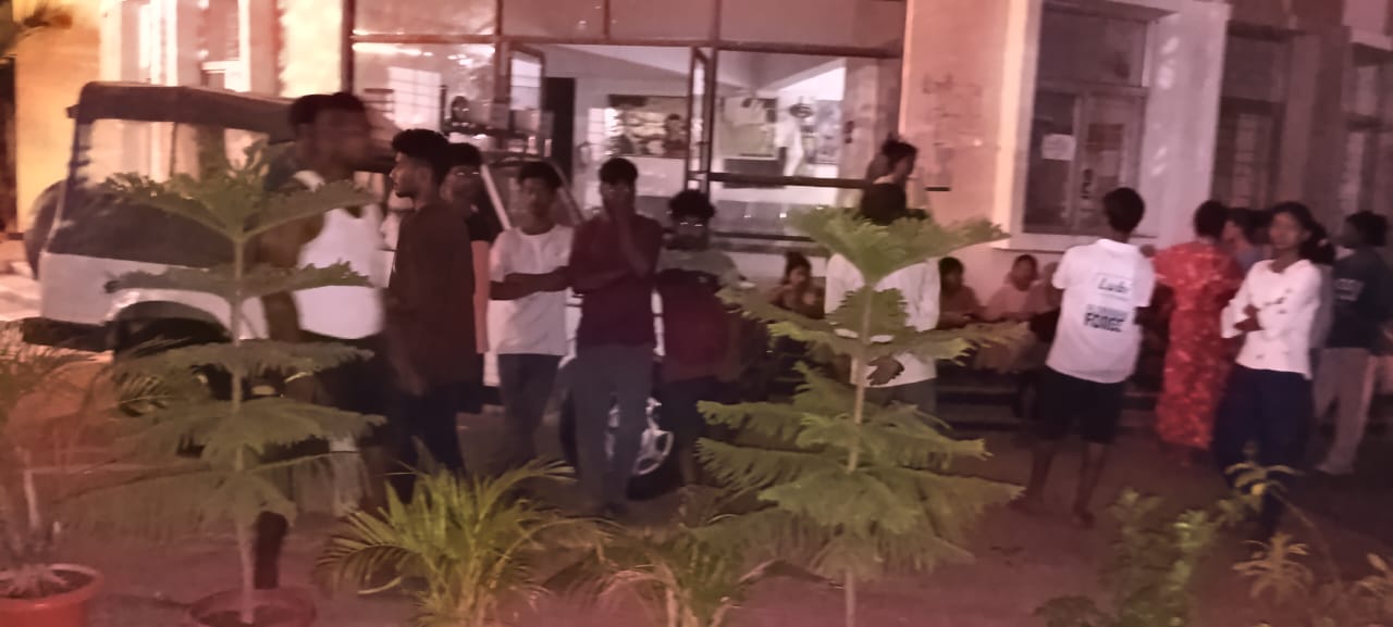 Big Breaking- रांची की खूनी जमीन की दास्तान,  देखिए चारदीवारी विवाद के बाद फायरिंग और हथियार लहराने का वीडियो 