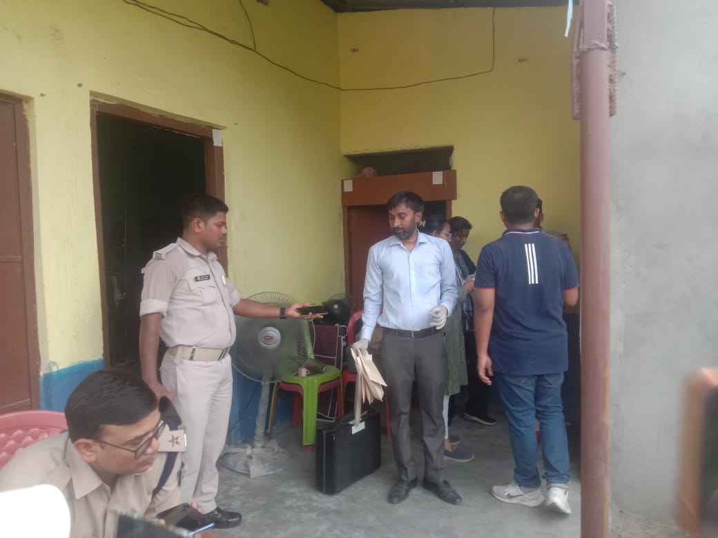 Big Breaking:सिक्किम की युवती के साथ किशनगंज में सामूहिक दुष्कर्म,दो आरोपियों को पुलिस ने किया गिरफ्तार