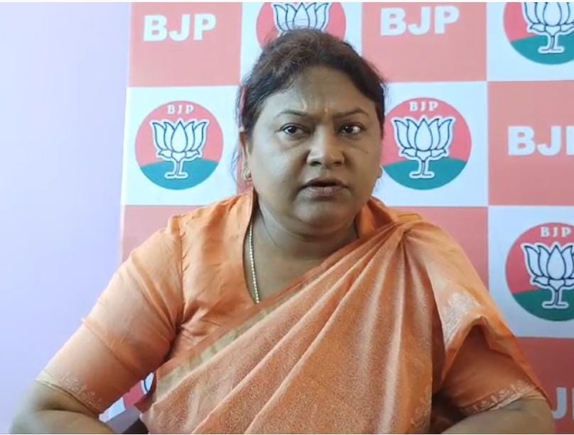 दुमका नगर के वोटरों ने बचायी बीजेपी की लाज! शहरी क्षेत्र के 45 बूथों में बीजेपी ने ली 15,154 वोटों की बढ़त  