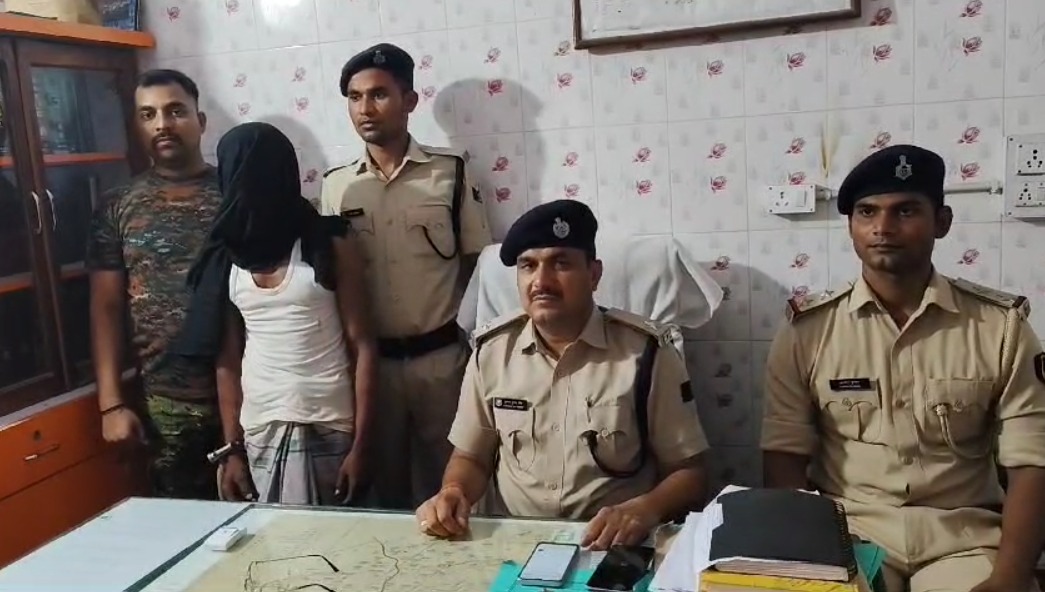 कटिहार : 4 वर्षीय नाबालिग के साथ हैवानियत, पुलिस ने कार्रवाई करते हुए आरोपी को किया गिरफ्तार