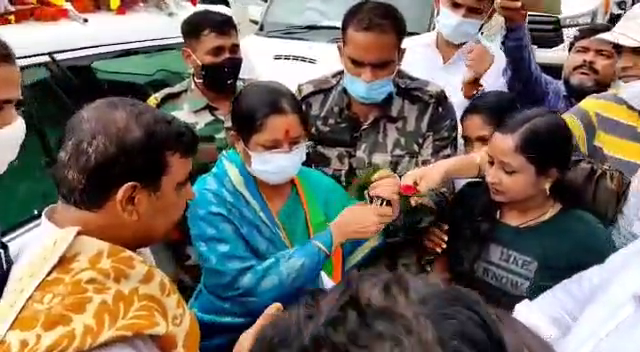 जन आशीर्वाद यात्रा की शुरुआत, शिक्षा राज्य मंत्री अन्नपूर्णा देवी पहुंची बोकारो