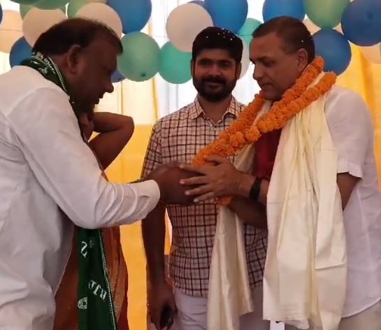 सुधाकर सिंह का दावा 10 महीने में गिर जाएगी एनडीए सरकार, नहीं है सब कुछ ठीक