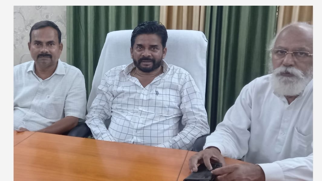 Jharkhand Politics:" लेटर बम" तो अभी फटा ही था कि झामुमो विधायक ने आखिर क्यों लिया यू टर्न,पढ़िए इस रिपोर्ट में