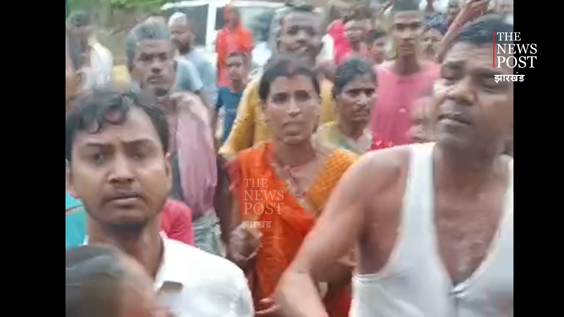 NEET Paper Leak: जांच करने पहुंची सीबीआई की टीम पर हमला!ग्रामीणों ने कर दी  पिटाई,देखिए वीडियो