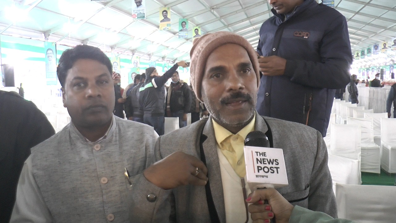 नाम बदलने पर गदगद हुए शिक्षक, अब धरना की जगह लेंगे क्लास