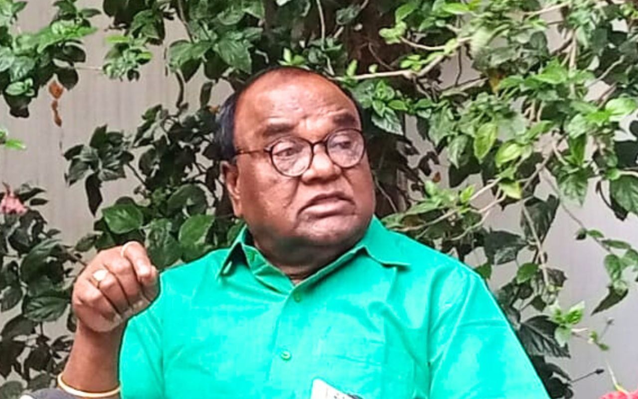 क्या खत्म हो जाएगी लोबिन की सदस्यता, पार्टी से बगावत पड़ी भारी, विधानसभा पहुंचा मामला 