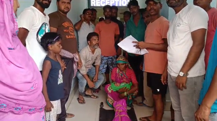 एक बार फिर सुर्खियों में आया अमीषा नर्सिंग होम, नवजात के सिर से उठ गया मां का साया, परिजन आक्रोशित 