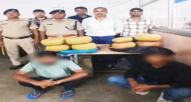 नशे के सौदागरों के खिलाफ आरपीएफ की बड़ी कार्रवाई, 15 किलो गांजा के साथ दो तस्कर गिरफ्तार