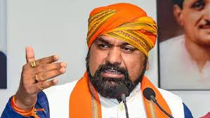 नीतीश कुमार को पद से हटाने वाले बयान से पलटे सम्राट चौधरी, कल अयोध्या में उतारेंगे मुरेठा